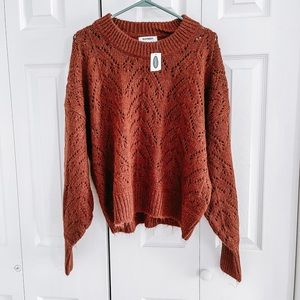 Old Navy Rust knit Sweater